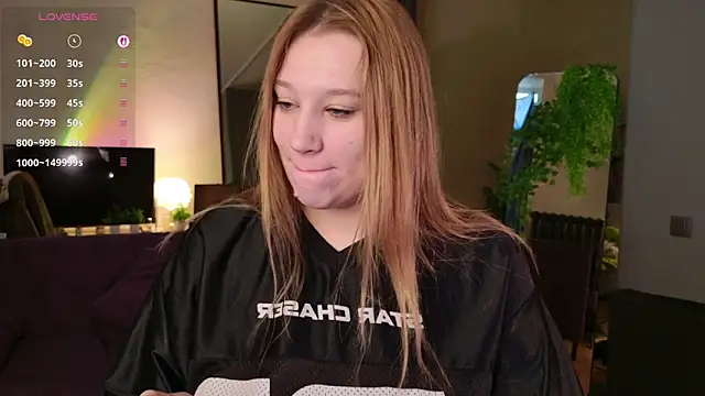 Morvelyn online show from April 23, 2:30 pm