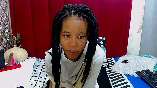 SexyChantyBabe25 online show from October 20, 8:34 pm