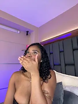 LisaMendez online show from September 27, 4:08 am