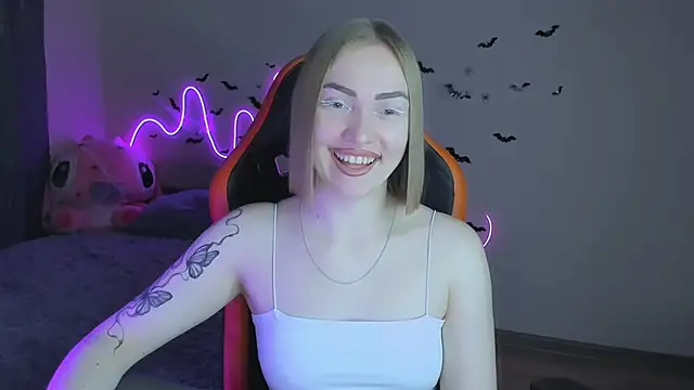 LaraKrein lk online show from October 28, 6:57 pm