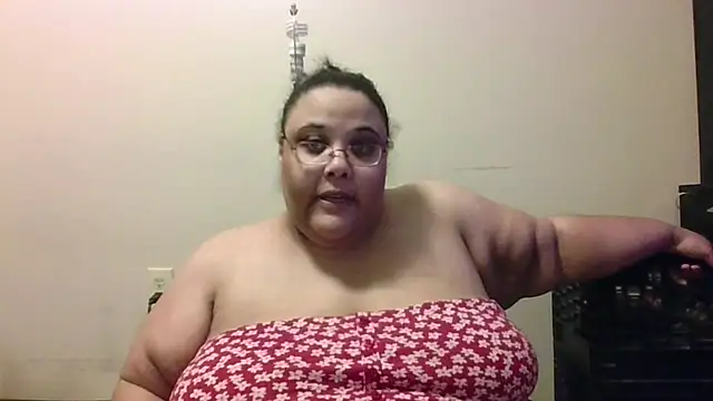 SexyBBW10790 online show from November 9, 12:16 am