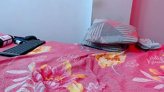 bdsmforever18 online show from March 17, 5:44 am