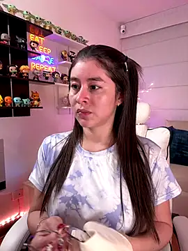 Sharon 07 online show from December 13, 11:32 pm