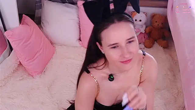 MaudAle online show from April 3, 1:14 am