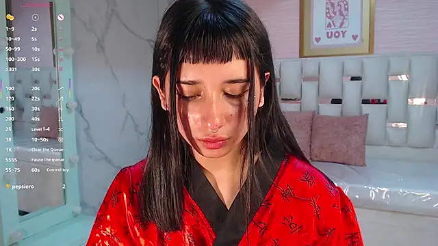 allyssa bellini s online show from October 11, 9:06 pm