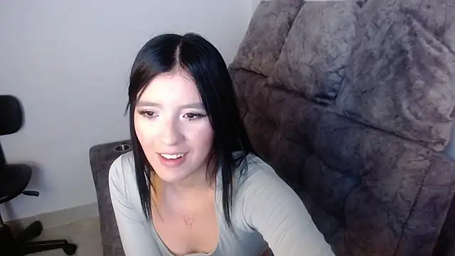 Velvet 28 online show from September 23, 8:40 pm