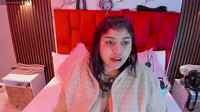 Snapshot of Danna-Sofia chatting on September 14, 4:54 am Danna-Sofia online show from September 14, 4:54 am