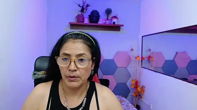 AmandaPeet online show from September 16, 7:55 pm