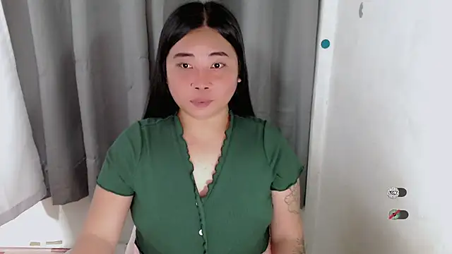 Yhana Slut online show from September 28, 3:06 pm