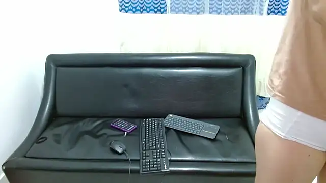 Arieeel 09 online show from October 2, 12:04 am