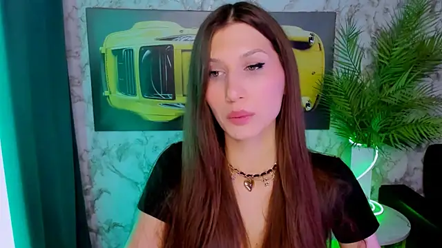 Mollyinyourmind online show from March 23, 9:10 pm