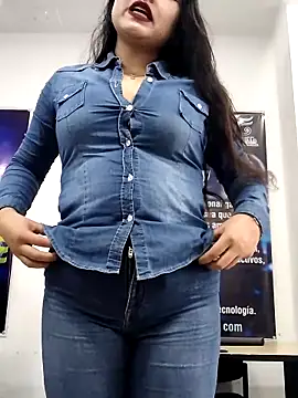 AMATISTA  16 online show from March 17, 12:20 pm