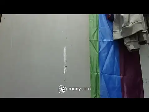 juicycum069 online show from January 6, 12:25 am