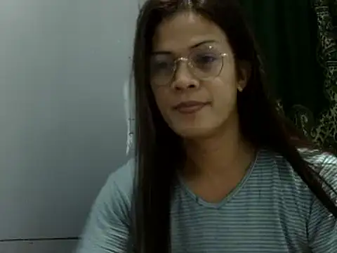 juicycum069 online show from September 27, 12:40 am