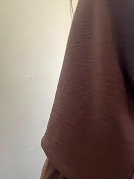 modelnishu online show from June 24, 4:55 am