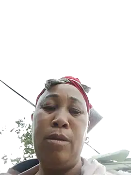 Snapshot of Mamapm20 chatting on October 19, 10:28 am Mamapm20 online show from October 19, 10:28 am