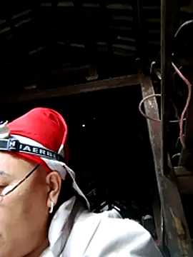 Snapshot of Mamapm20 chatting on October 28, 7:36 am Mamapm20 online show from October 28, 7:36 am