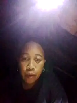 Snapshot of Mamapm20 chatting on October 13, 10:34 pm Mamapm20 online show from October 13, 10:34 pm