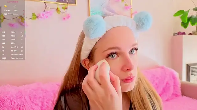 CindyGreen online show from September 17, 6:44 am