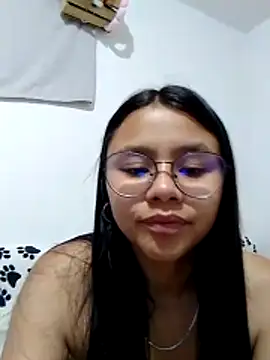 SofieLove 01 online show from April 4, 6:56 am