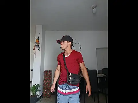 alex-golden online show from November 22, 7:16 pm