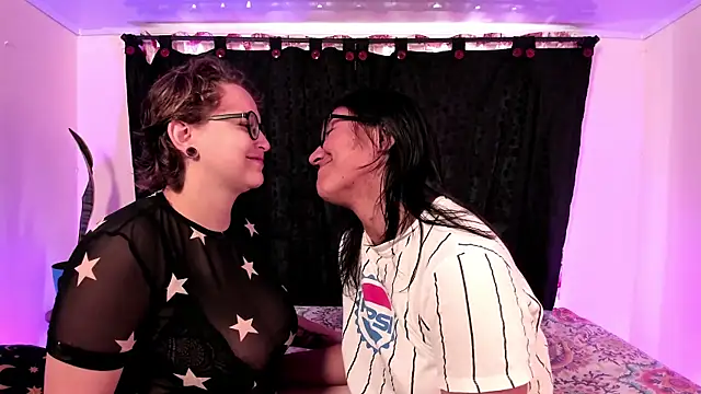 CrazyCakes  online show from February 28, 4:06 pm