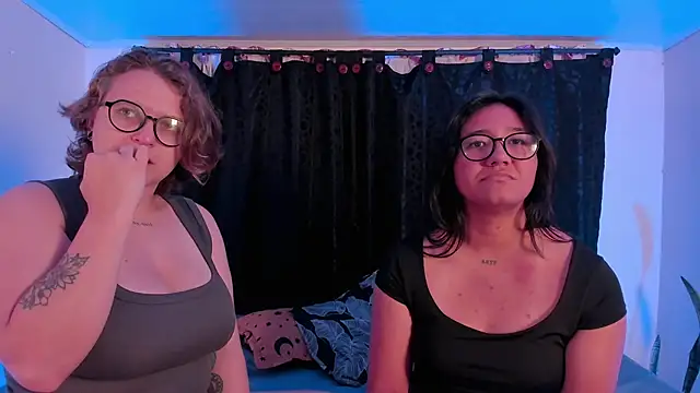 CrazyCakes  online show from June 8, 2:01 am