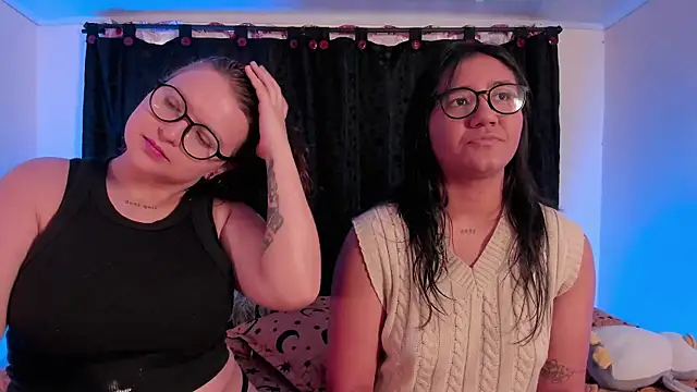 CrazyCakes  online show from July 12, 1:34 pm