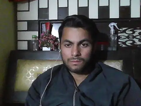 ursdreamperson online show from February 2, 8:57 am