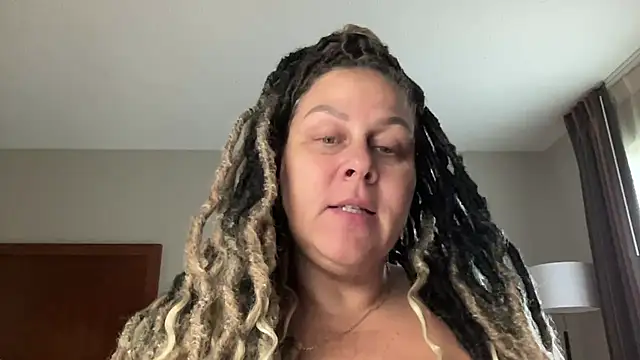 number1slut online show from May 10, 9:50 pm