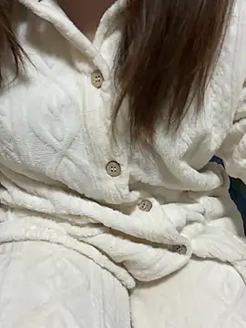 mayu06000 online show from February 26, 4:17 pm