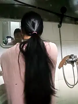 Snapshot of Phuongphuongg chatting on October 6, 11:20 pm Phuongphuongg online show from October 6, 11:20 pm