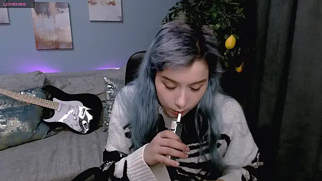 Snapshot of SophieAsh chatting on September 26, 7:06 am SophieAsh online show from September 26, 7:06 am