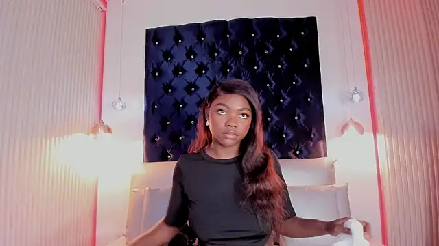 DahianaLopez  online show from April 16, 12:27 pm