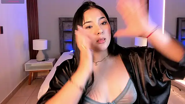 sofiacaramel online show from October 18, 8:10 pm