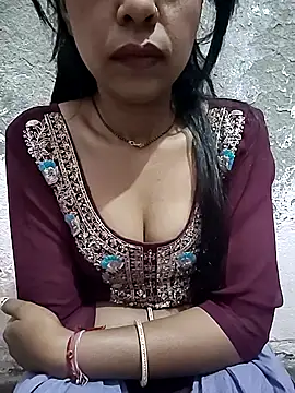 Paakhi-Singh online show from March 15, 11:01 am