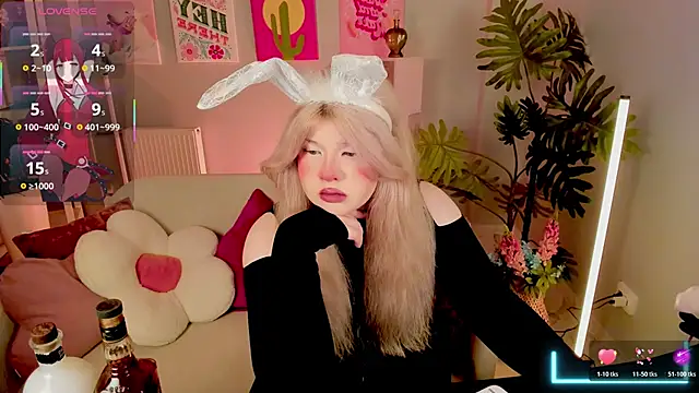 LilithNelson online show from December 3, 9:17 pm