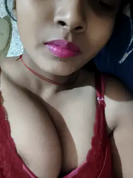 RAYI Queen 2 online show from November 13, 7:46 pm