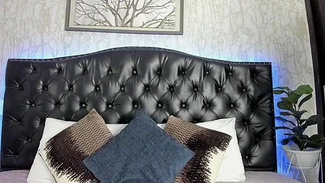 ScarletTorres online show from September 8, 5:12 pm