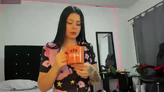 Snapshot of NicoleFletcher chatting on September 20, 11:19 am NicoleFletcher online show from September 20, 11:19 am