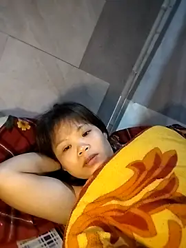 LinhNa999 online show from November 27, 1:25 pm