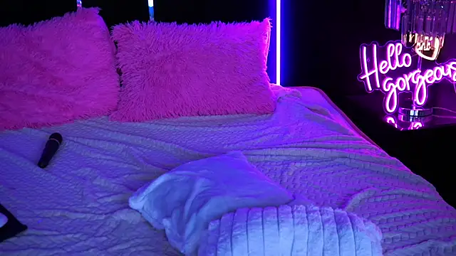 MysticGrace online show from October 7, 8:24 pm