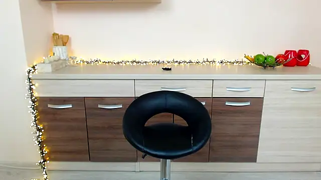 KimoraJoy online show from November 18, 5:14 pm