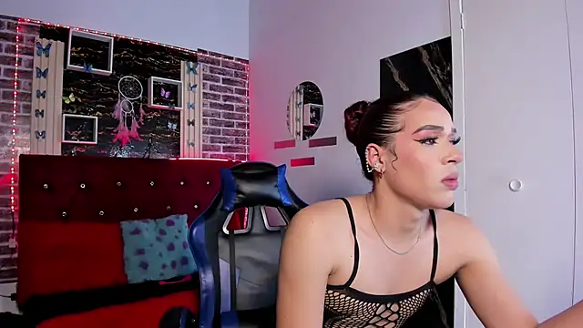 angelitasexxxhot online show from November 26, 12:33 am