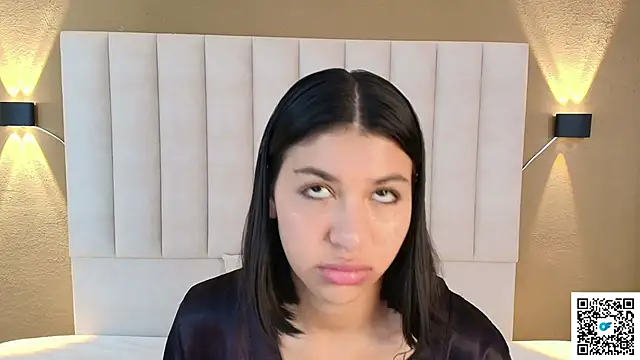 Snapshot of goddess_saori_ chatting on October 30, 12:39 pm goddess saori  online show from October 30, 12:39 pm