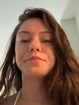 lilbbyily online show from June 1, 3:36 pm