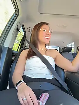 Mrs MrLove online show from January 5, 6:44 pm