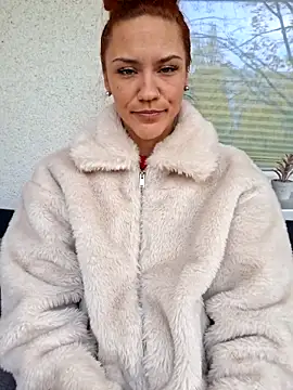 SlimBellaa online show from October 31, 11:36 am