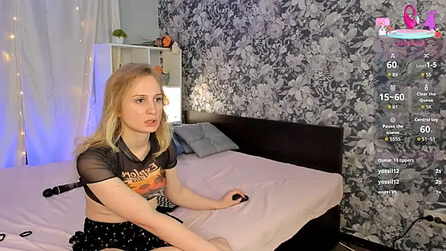 Laila Blarr online show from November 28, 11:57 am