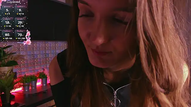 DebiHenks online show from March 5, 6:15 pm